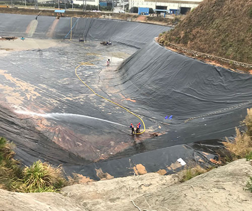鹤壁废水池清理